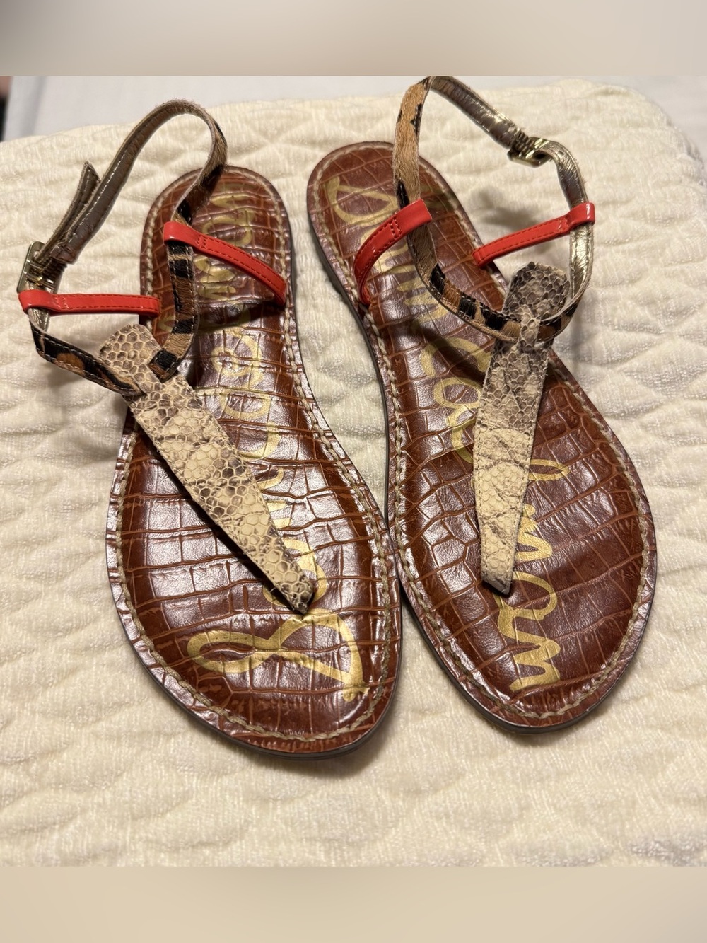 Sam Edelman Gigi Thong Sandals Size 6.5 Buckle Closure Reptile Print Leather